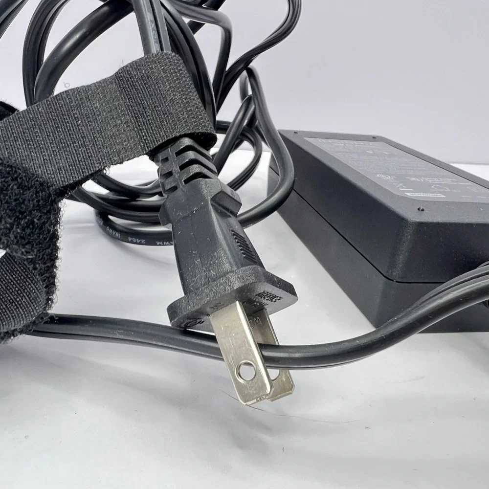 Insignia 90W AC Adapter Laptop Charger Universal NS-PWLC591 D Tip 13 (Rev H3)